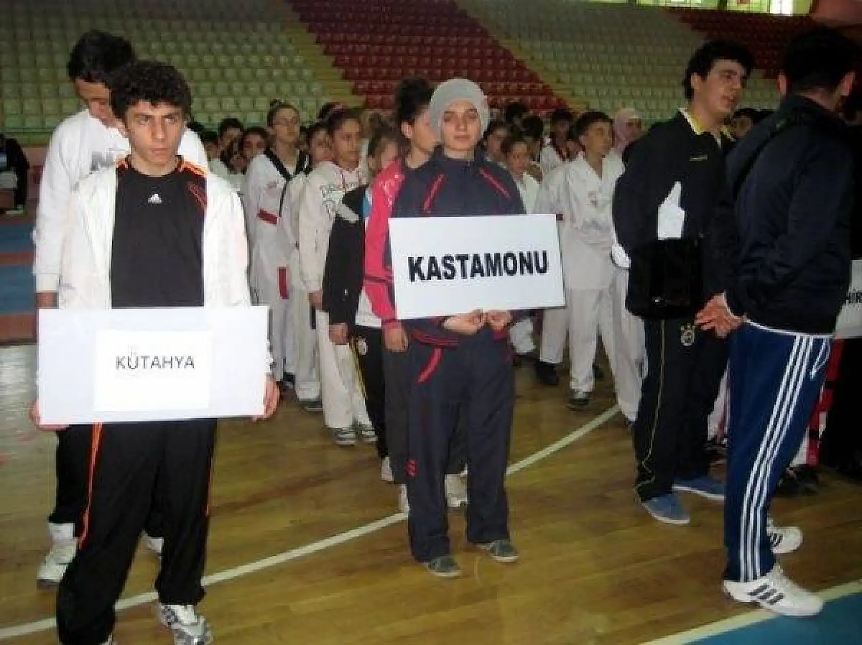 Yozgat Taekwondo Şampiyonası-06-07 Nisan 2013