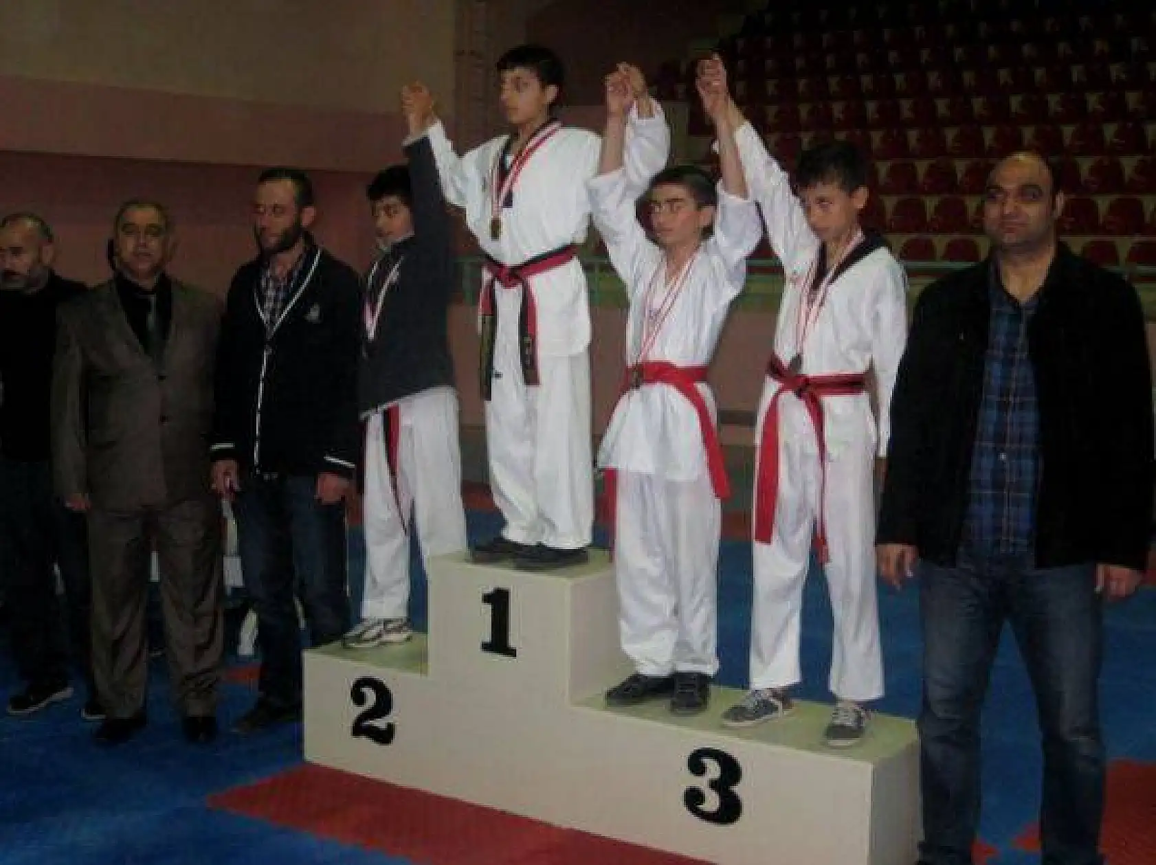 Yozgat Taekwondo Şampiyonası-06-07 Nisan 2013