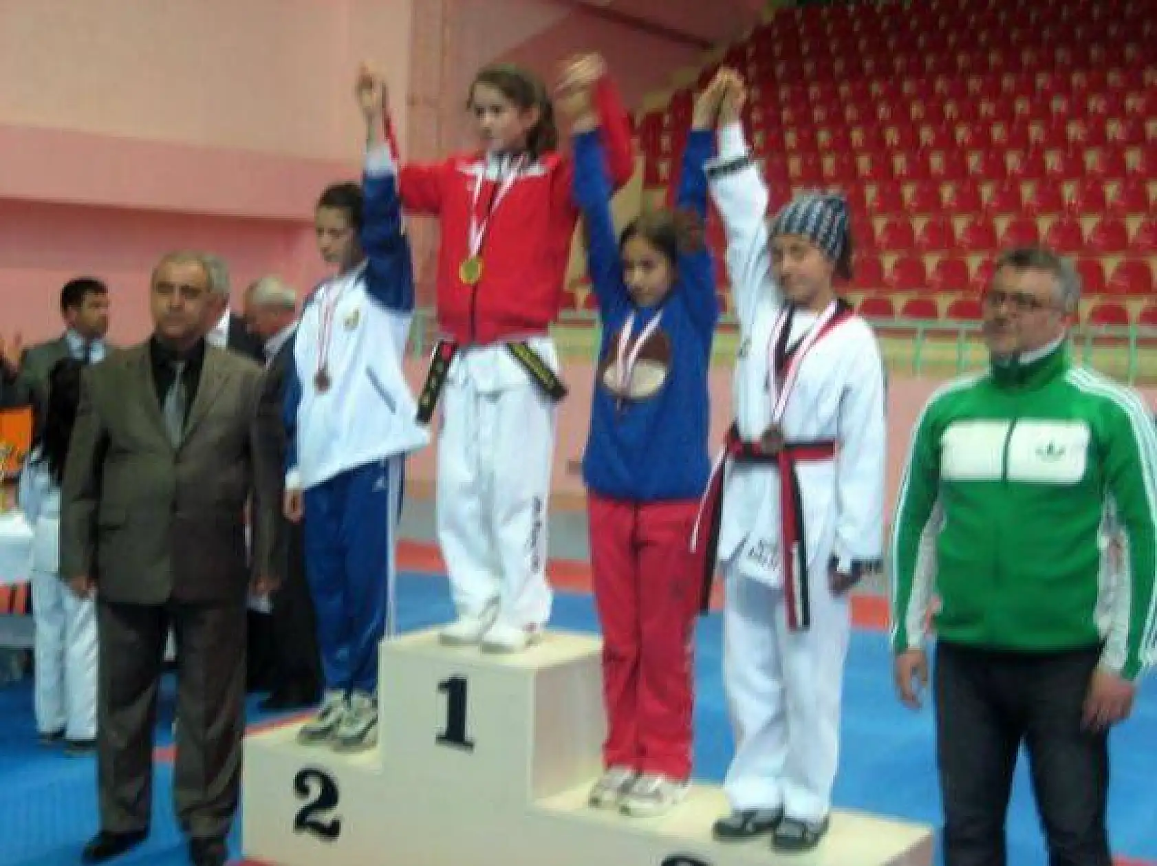 Yozgat Taekwondo Şampiyonası-06-07 Nisan 2013