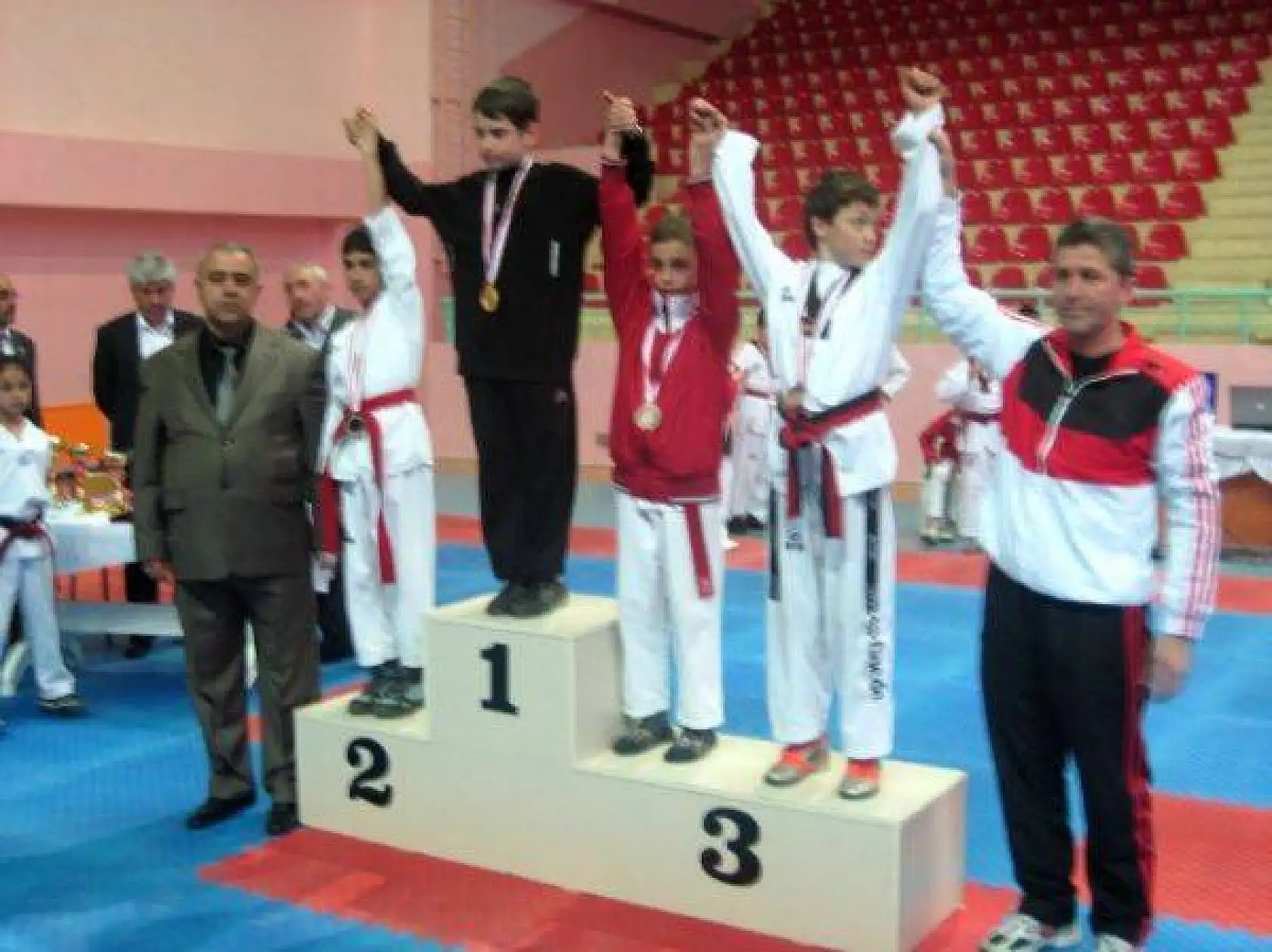 Yozgat Taekwondo Şampiyonası-06-07 Nisan 2013