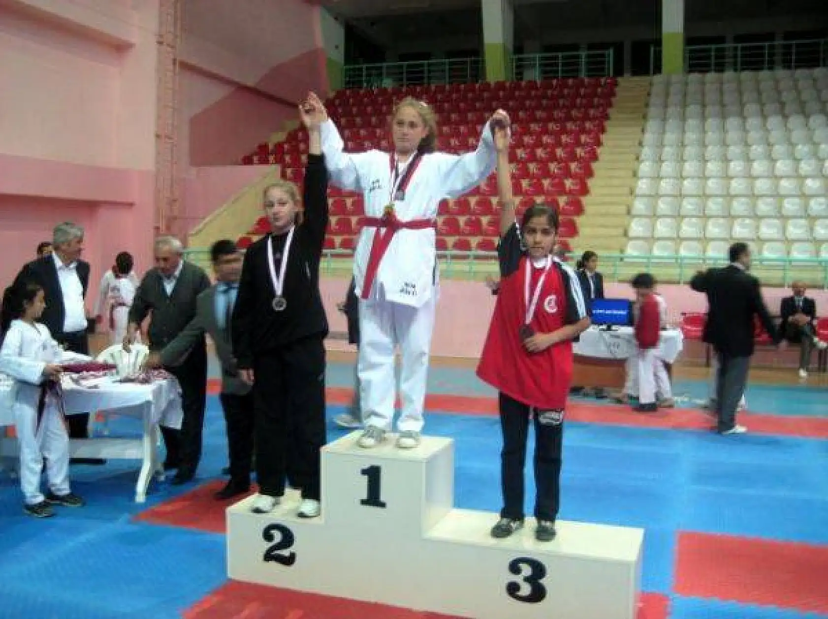 Yozgat Taekwondo Şampiyonası-06-07 Nisan 2013
