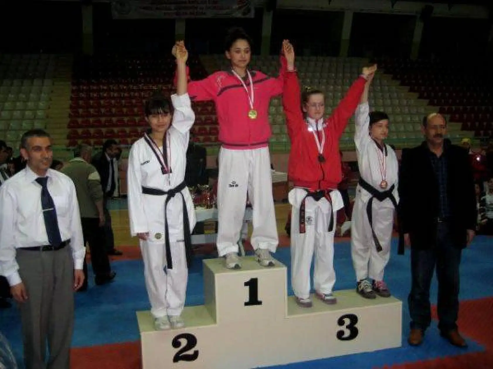 Yozgat Taekwondo Şampiyonası-06-07 Nisan 2013