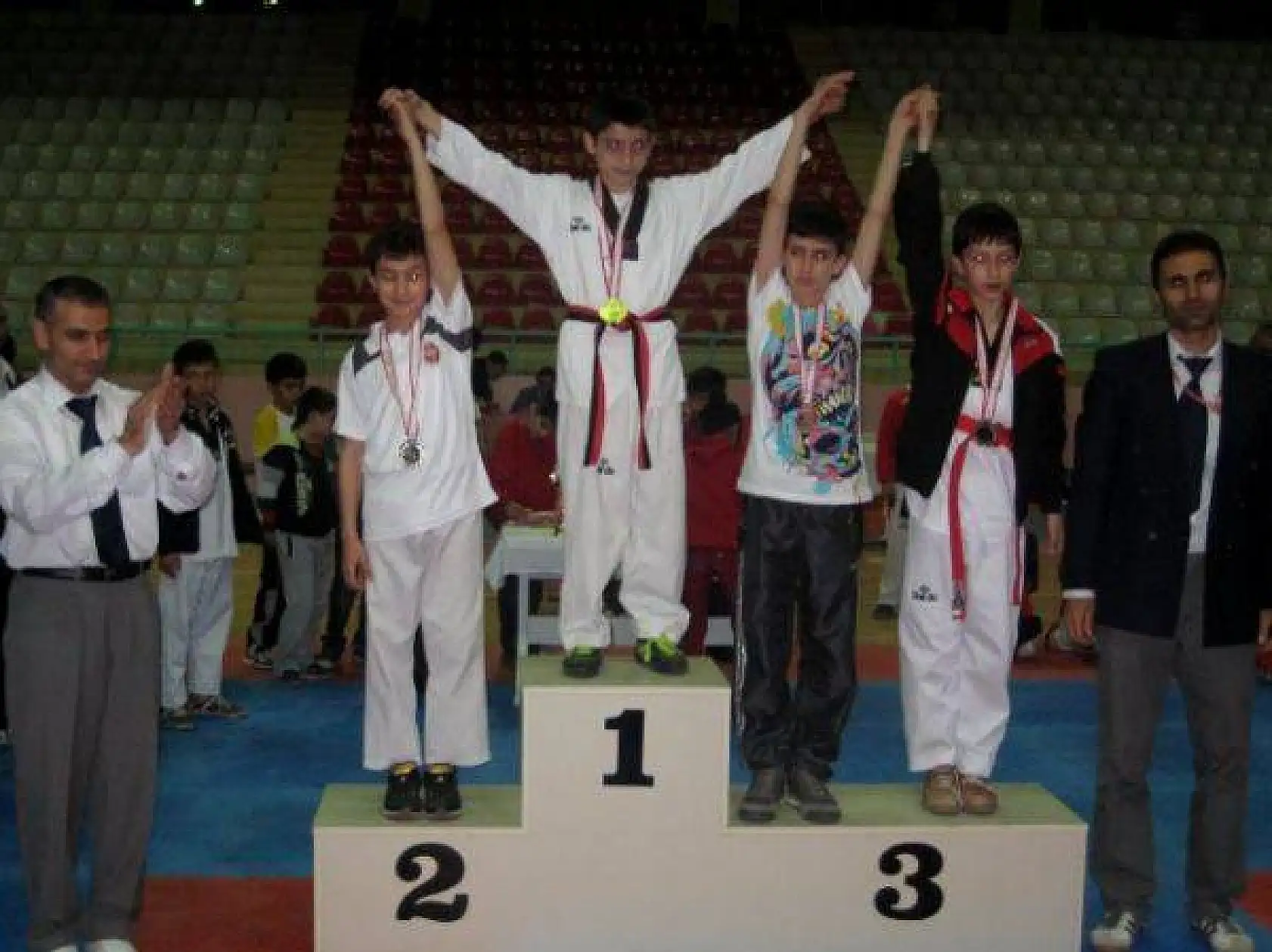 Yozgat Taekwondo Şampiyonası-06-07 Nisan 2013