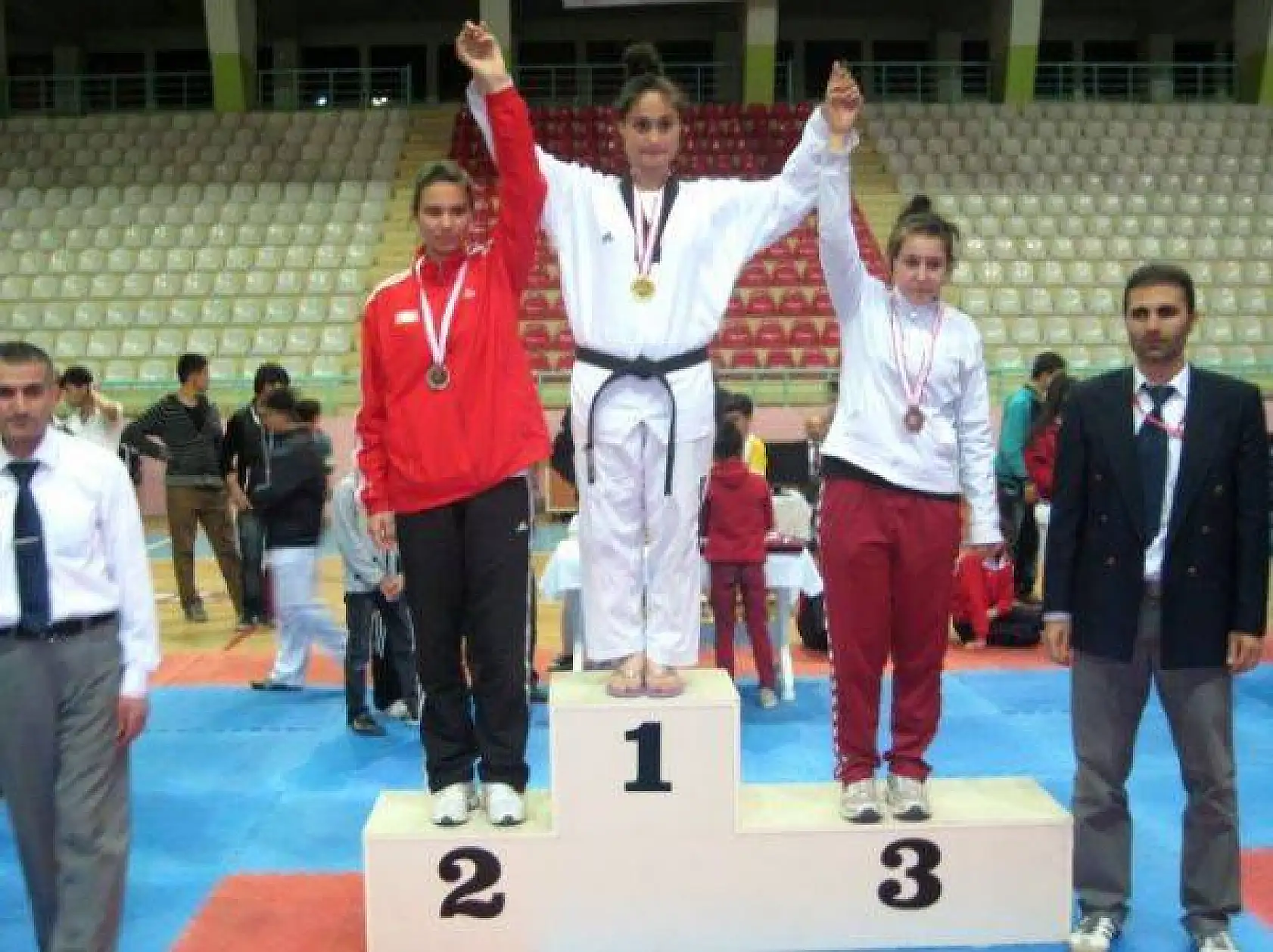 Yozgat Taekwondo Şampiyonası-06-07 Nisan 2013