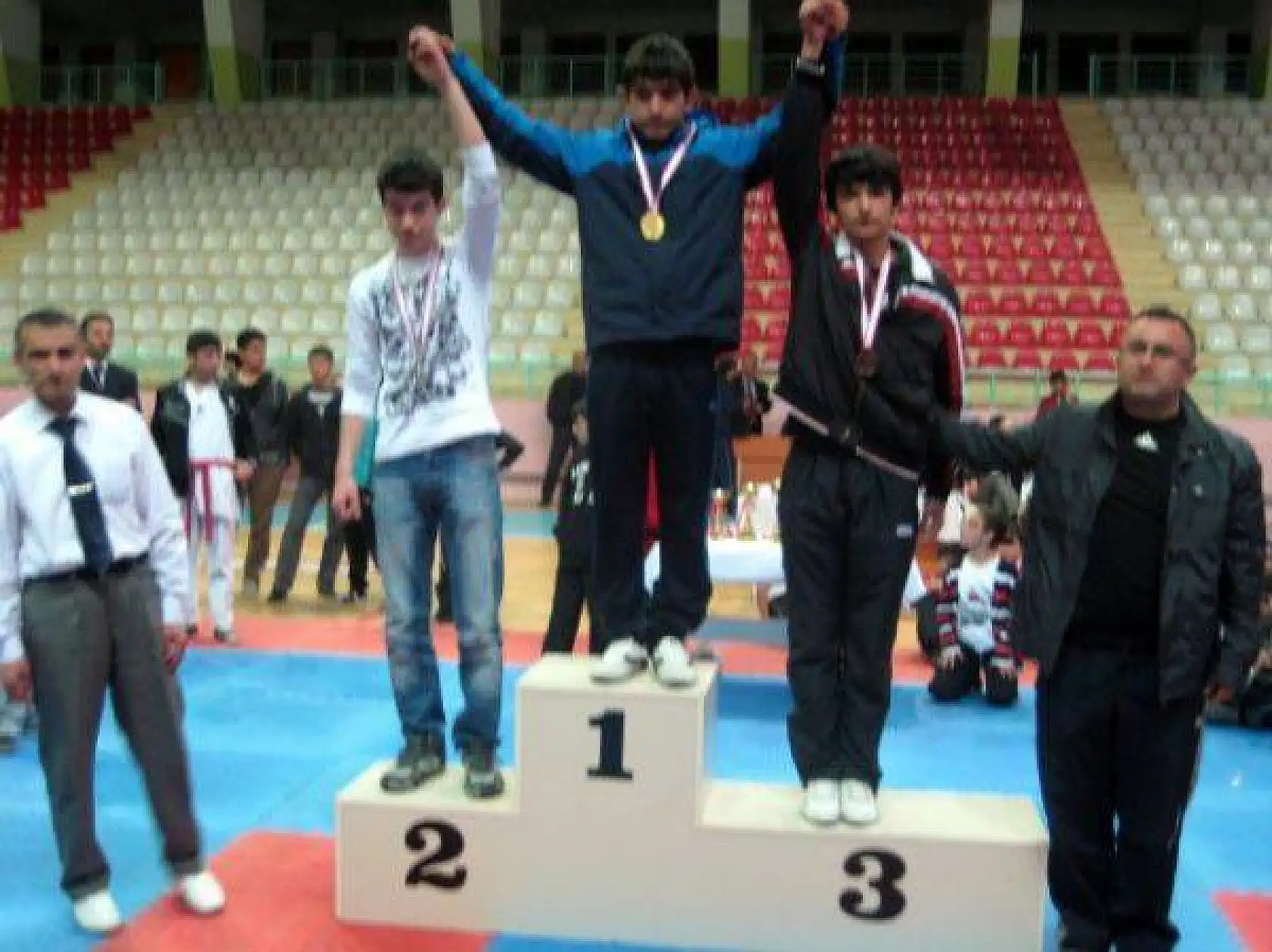 Yozgat Taekwondo Şampiyonası-06-07 Nisan 2013