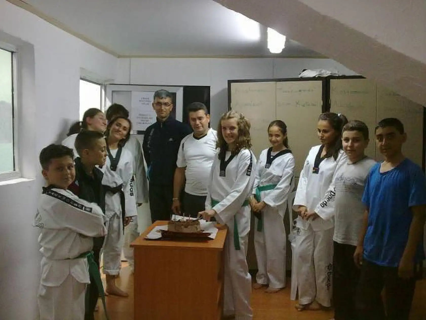 Doğum günü kutlaması (Erişen Spor)