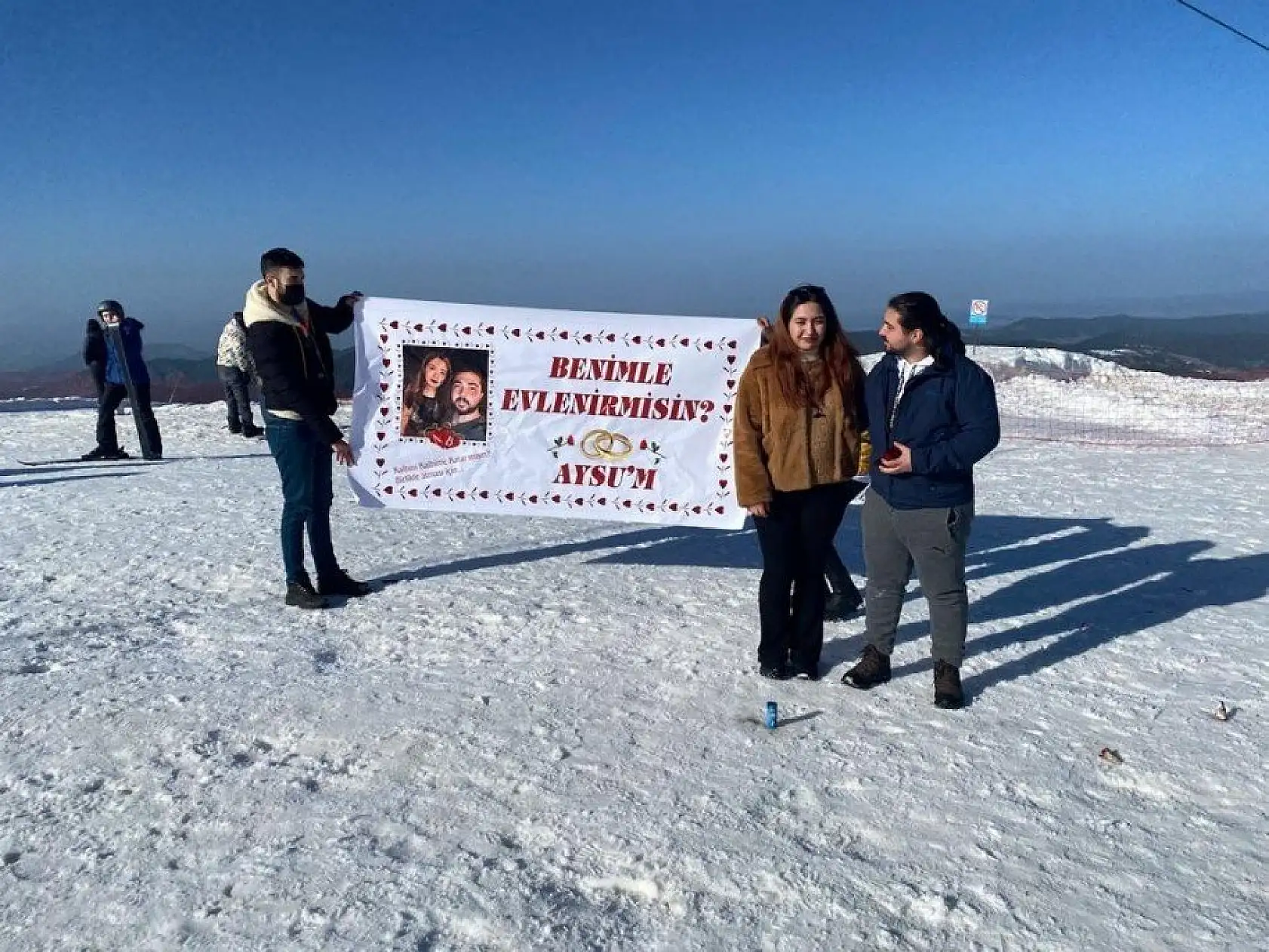 Genç adamdan Ilgaz'ın zirvesinde sürpriz evlilik teklifi