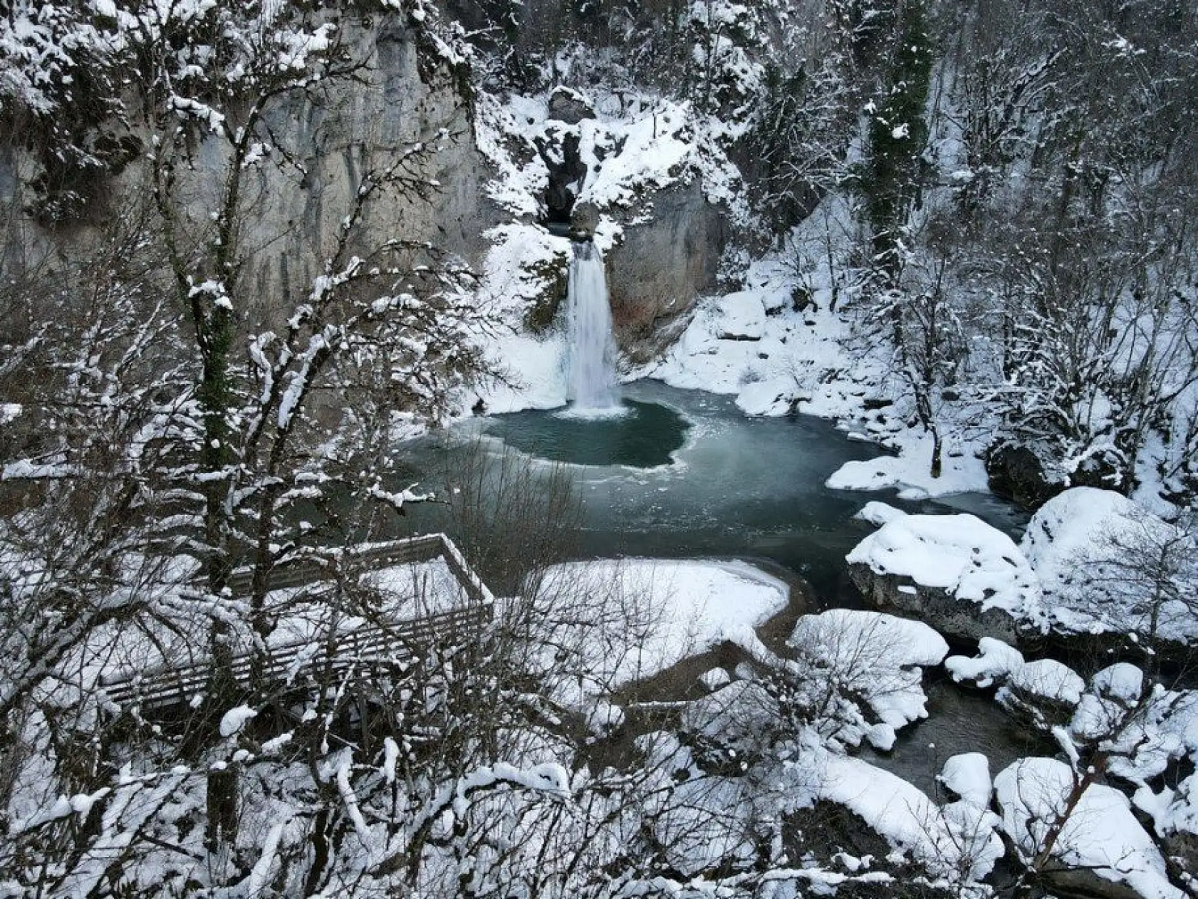 Valla ve Horma kanyonları doğaseverleri cezbediyor