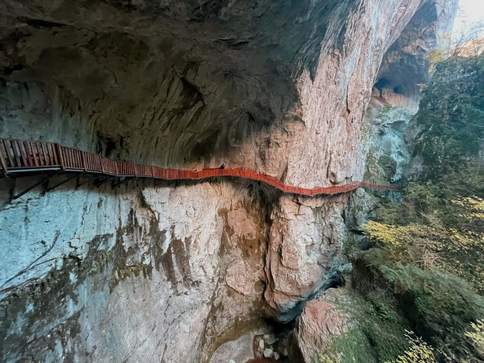 Horma Kanyonu ve Ilıca Şelalesi'nde sonbahar renkleri