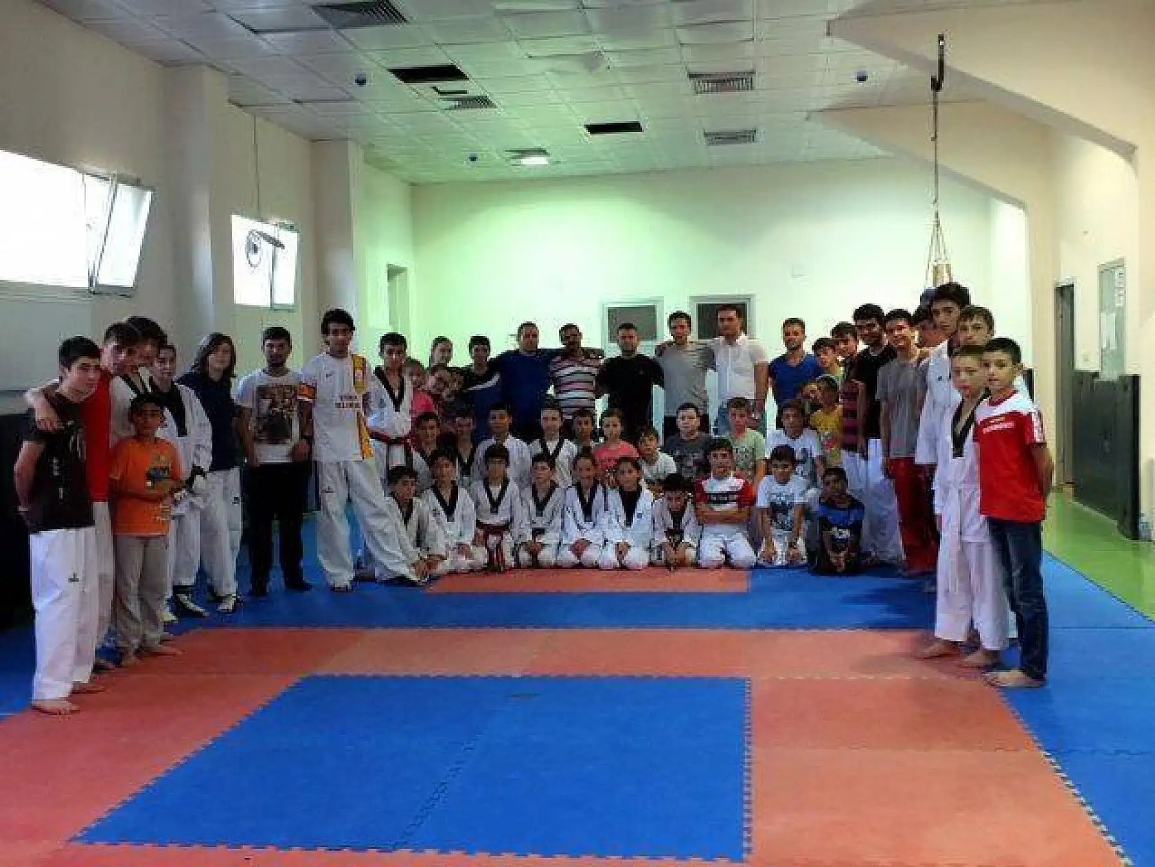 Azeri ve Kastamonu'lu Taekwondocular ortak antrenman 24-25 Ağustos 2013