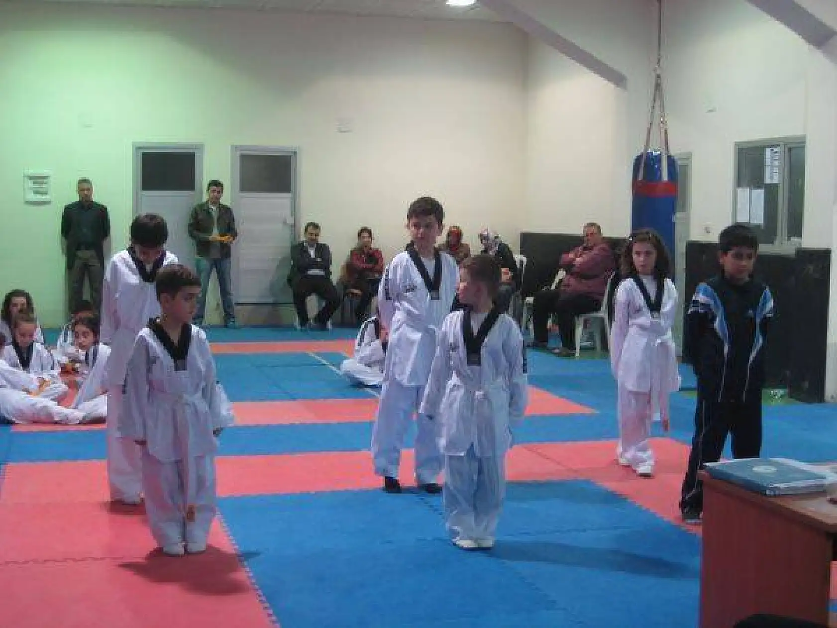 Erişen Spor Taekwondo kuşak sınavı