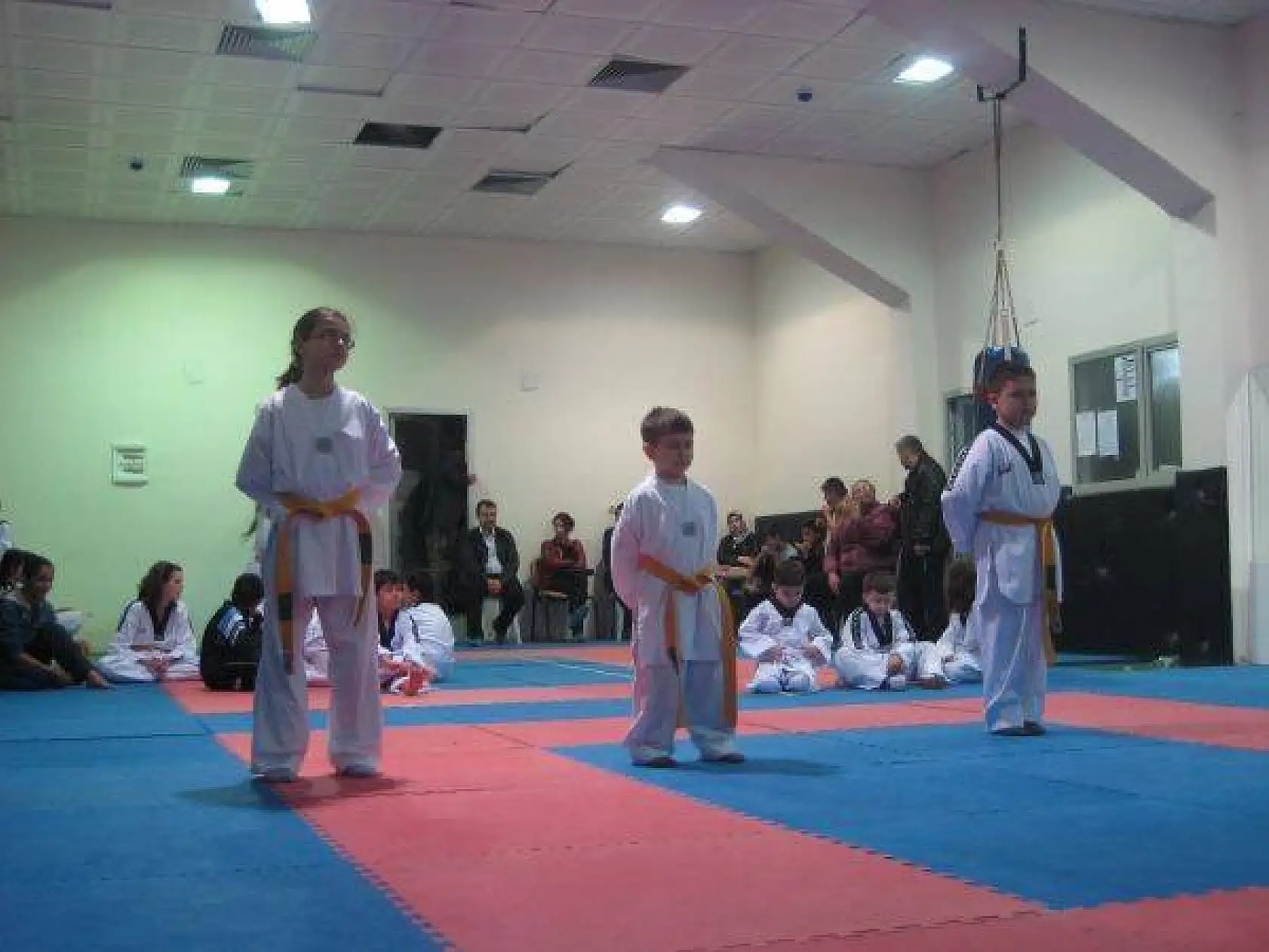 Erişen Spor Taekwondo kuşak sınavı