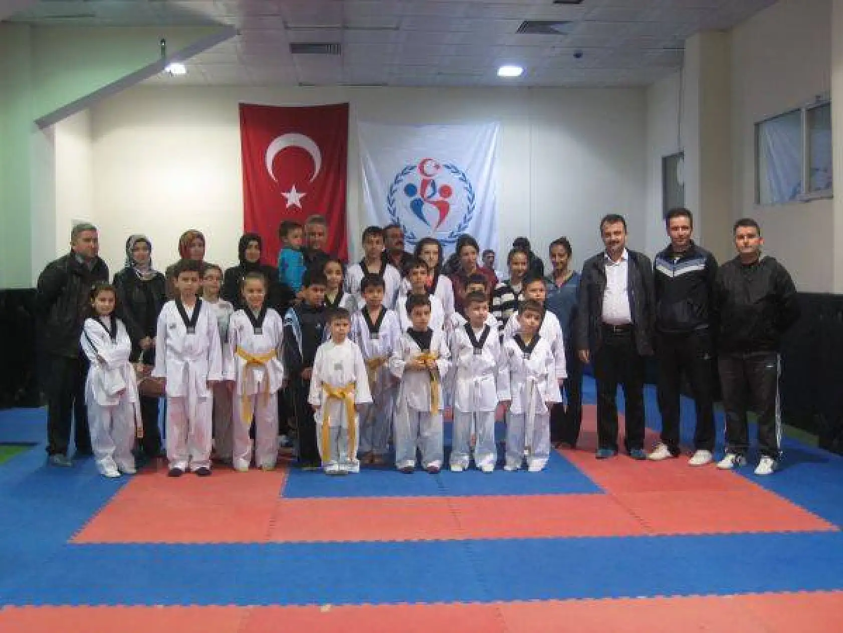 Erişen Spor Taekwondo kuşak sınavı