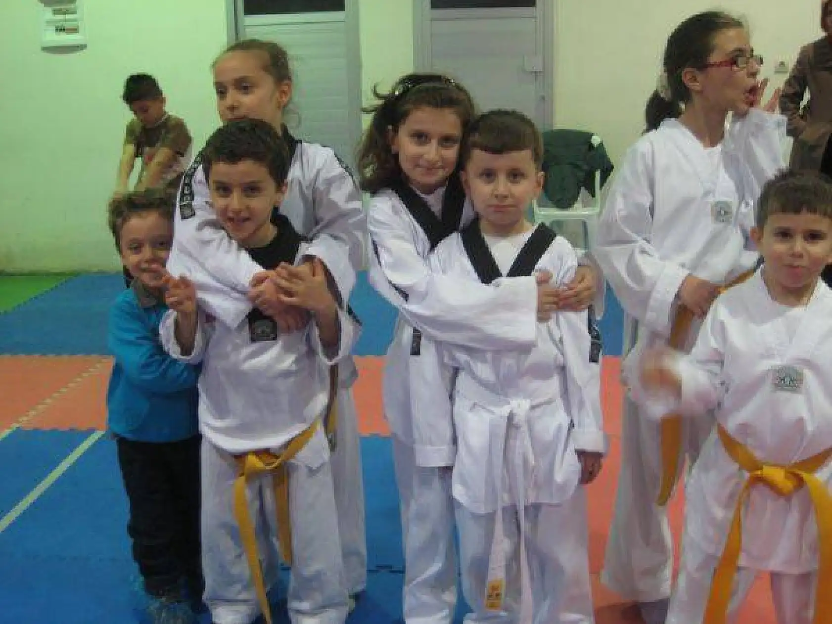 Erişen Spor Taekwondo kuşak sınavı
