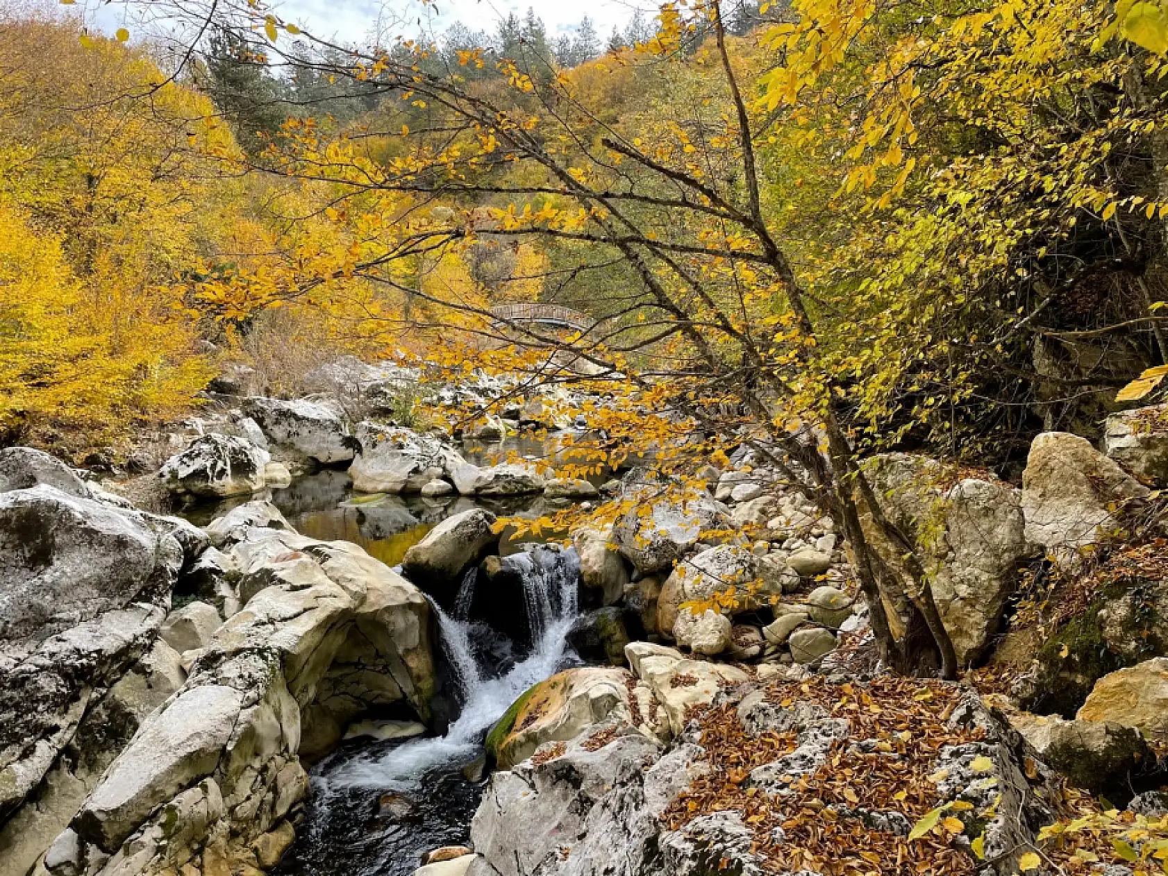 Horma Kanyonu ve Ilıca Şelalesinde sonbahar renkleri
