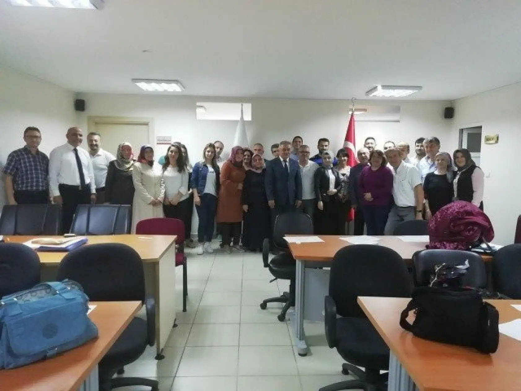 Genç girişimciler iş kurmak için ilk adımı attı