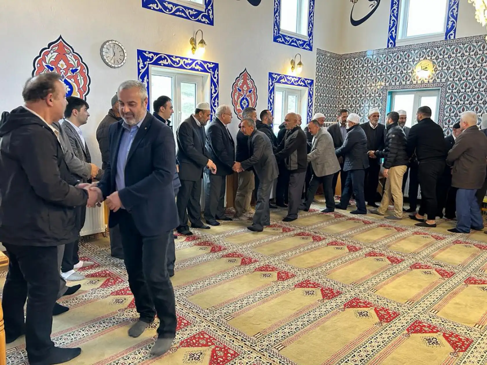 Bayram namazında camiler doldu