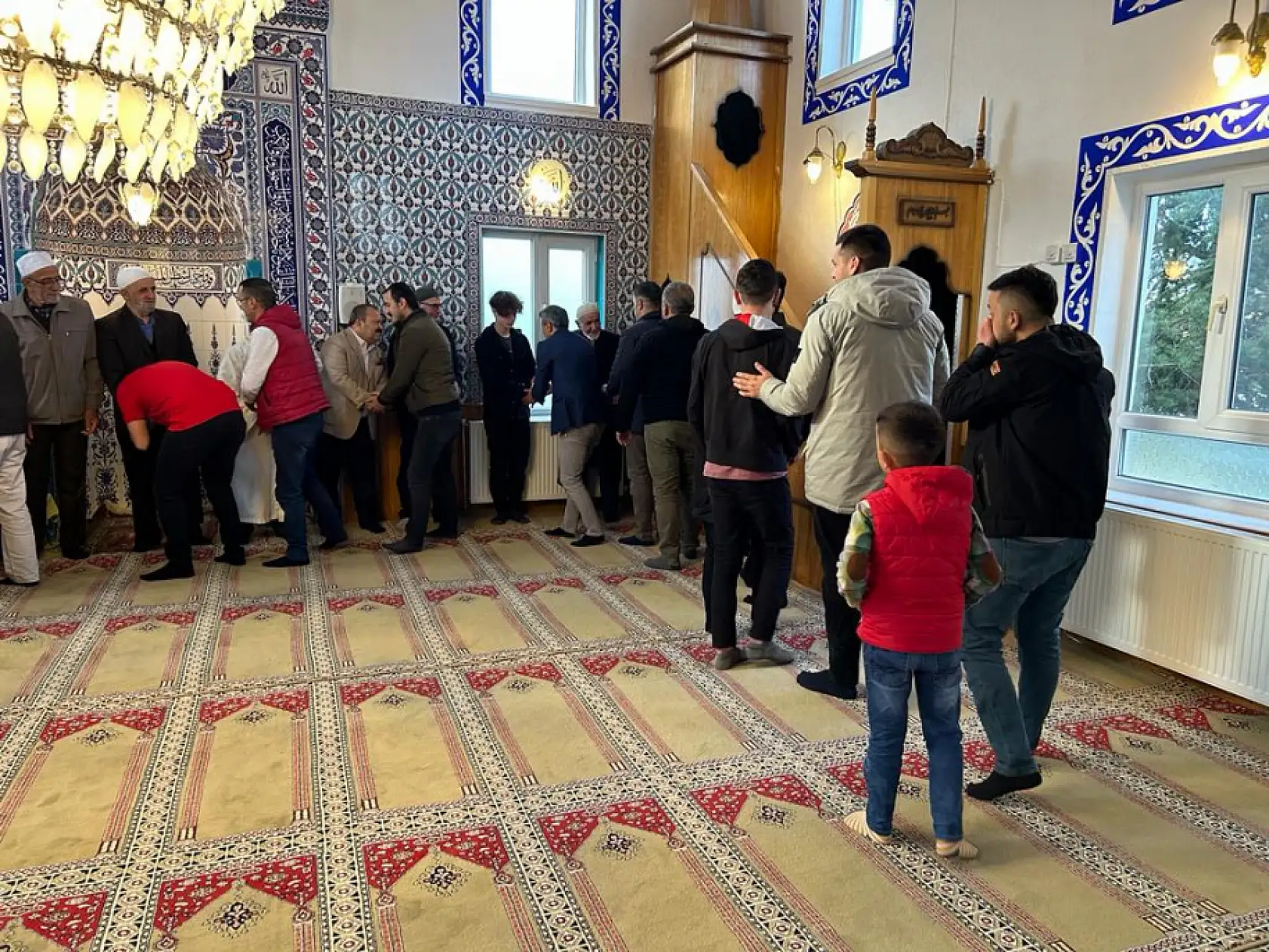 Bayram namazında camiler doldu