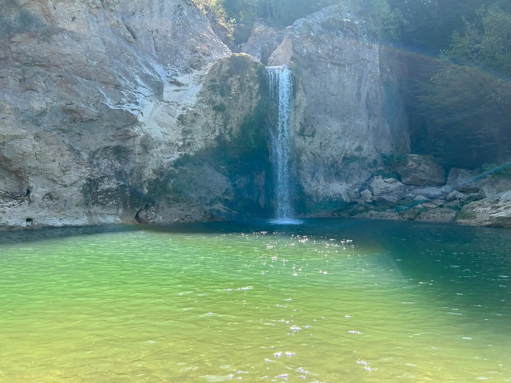 Her mevsim ayrı güzel