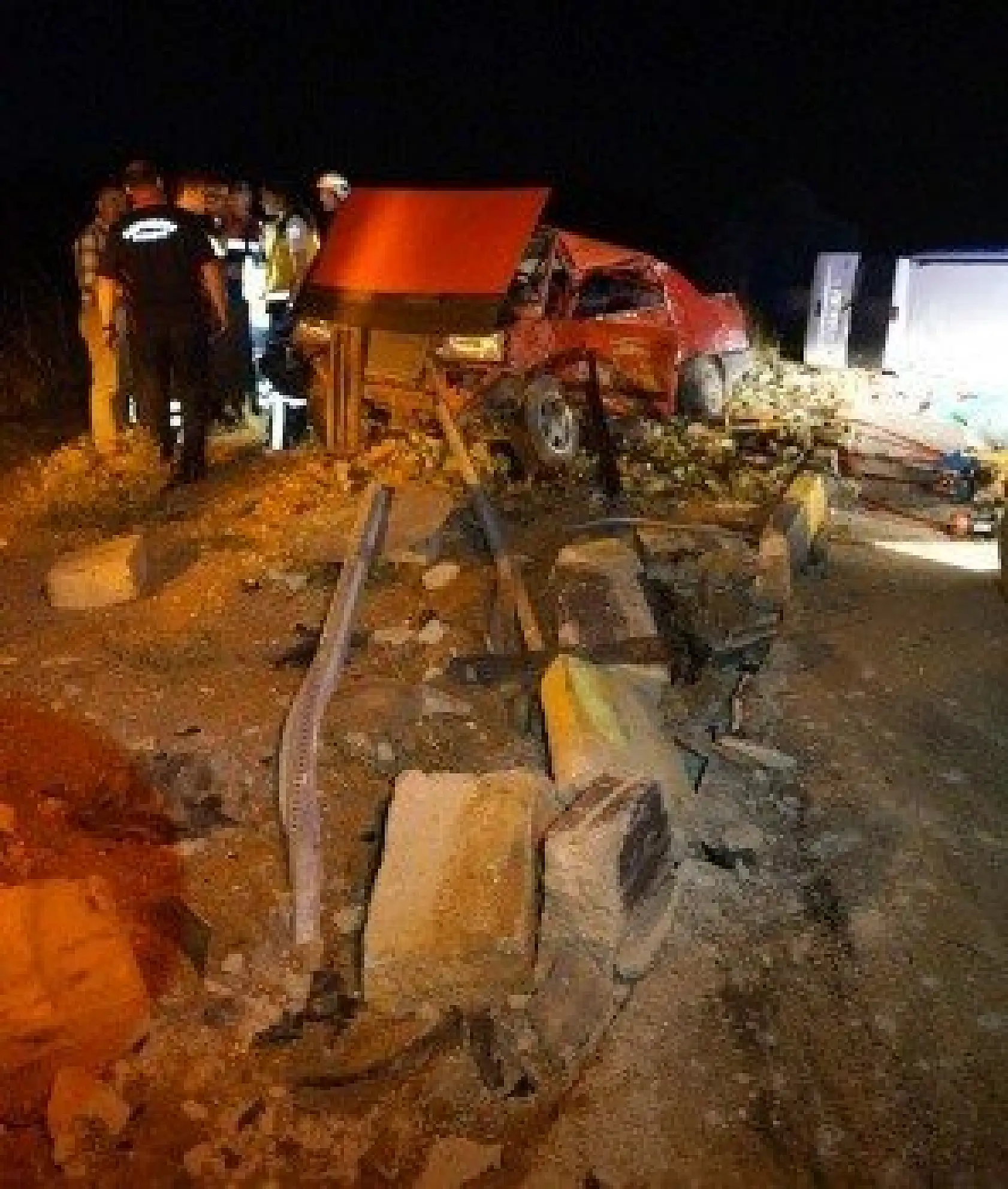 Kastamonu'da feci kaza: 2 ölü, 6 yaralı