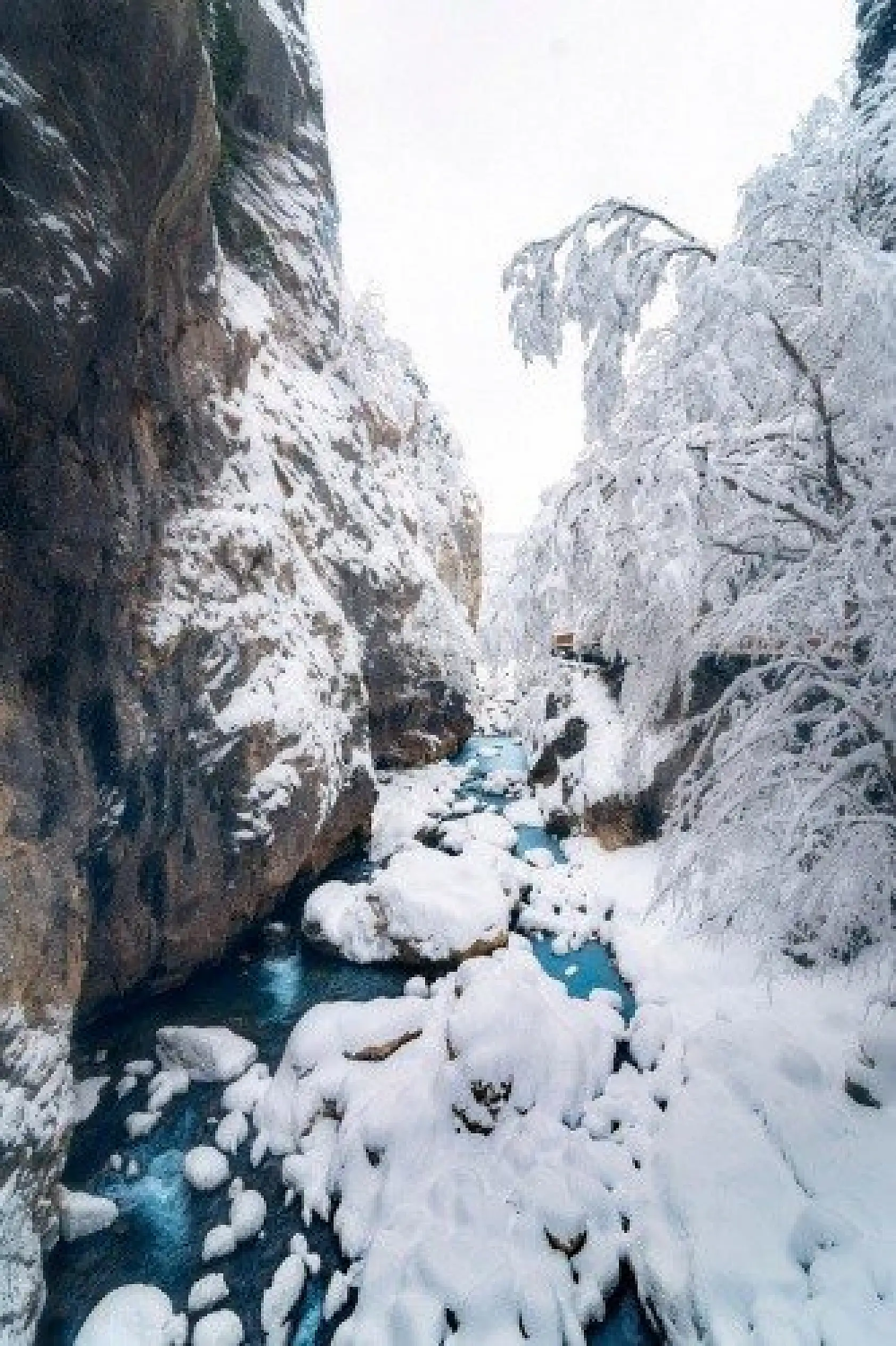 Kastamonu'daki Horma Kanyonu kar altında doyumsuz manzaralar sunuyor
