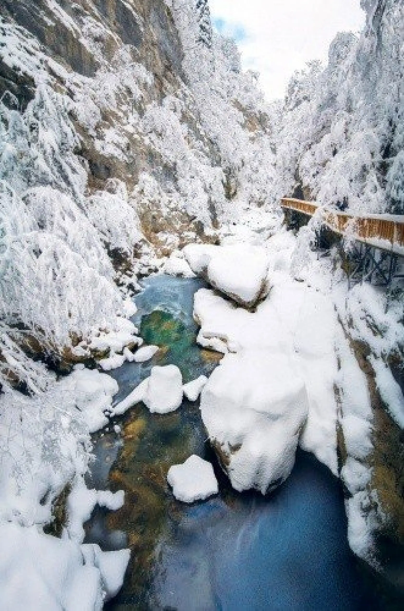 Kastamonu'daki Horma Kanyonu kar altında doyumsuz manzaralar sunuyor