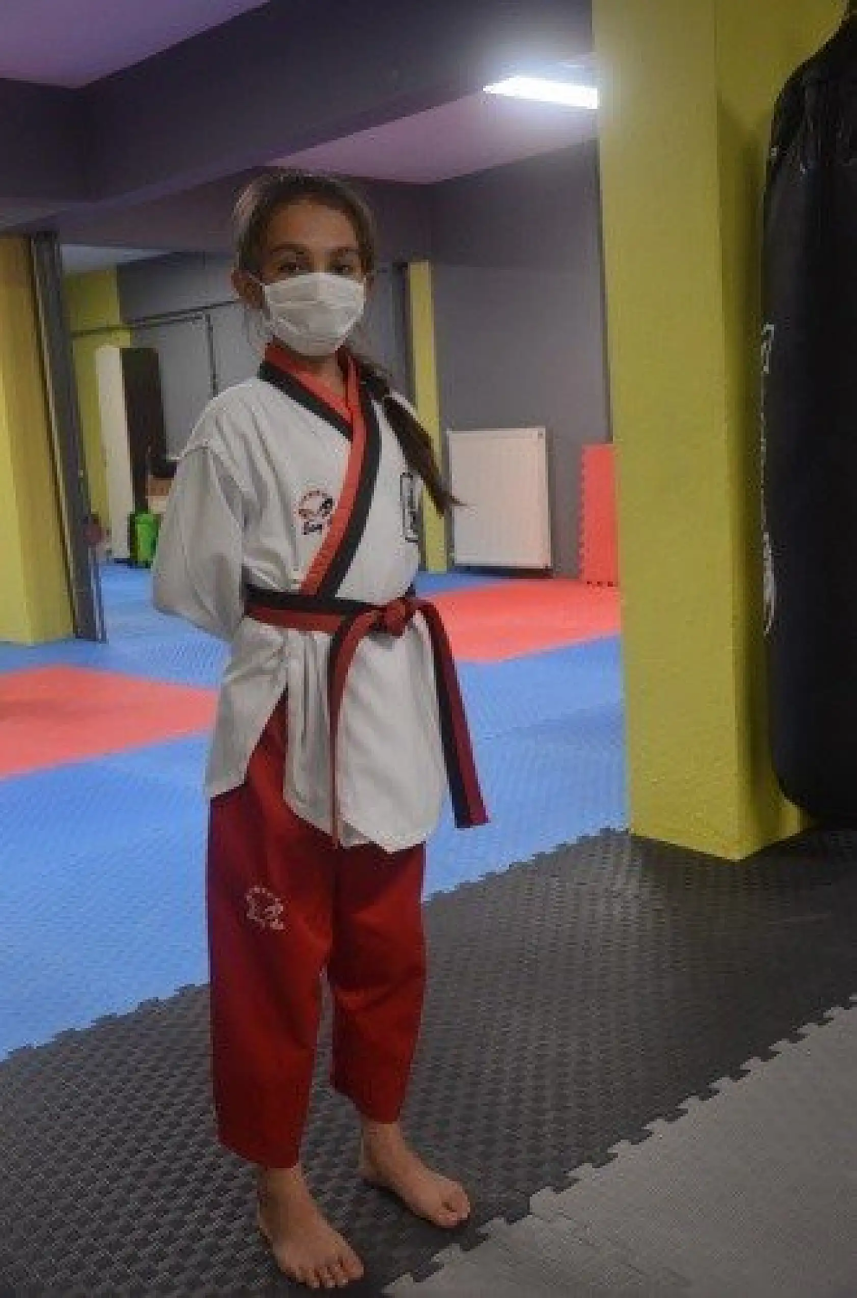 Kovid-19 tedbirli kuşak terfi heyecanı!