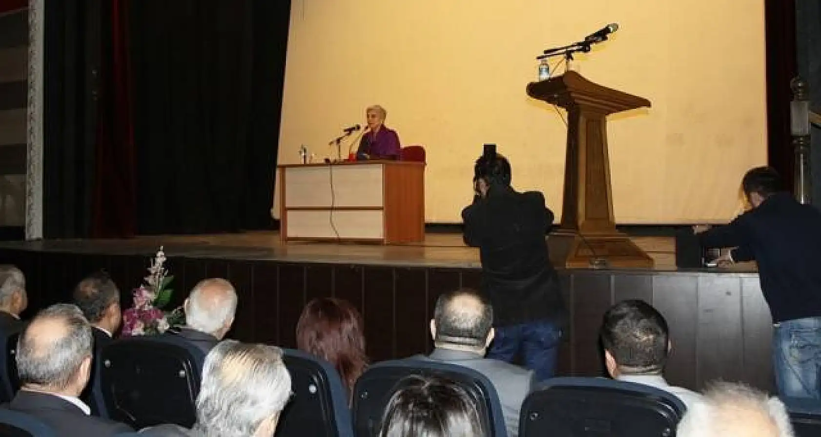 Mehmet Akif Ersoy'un torunu Selma Argon