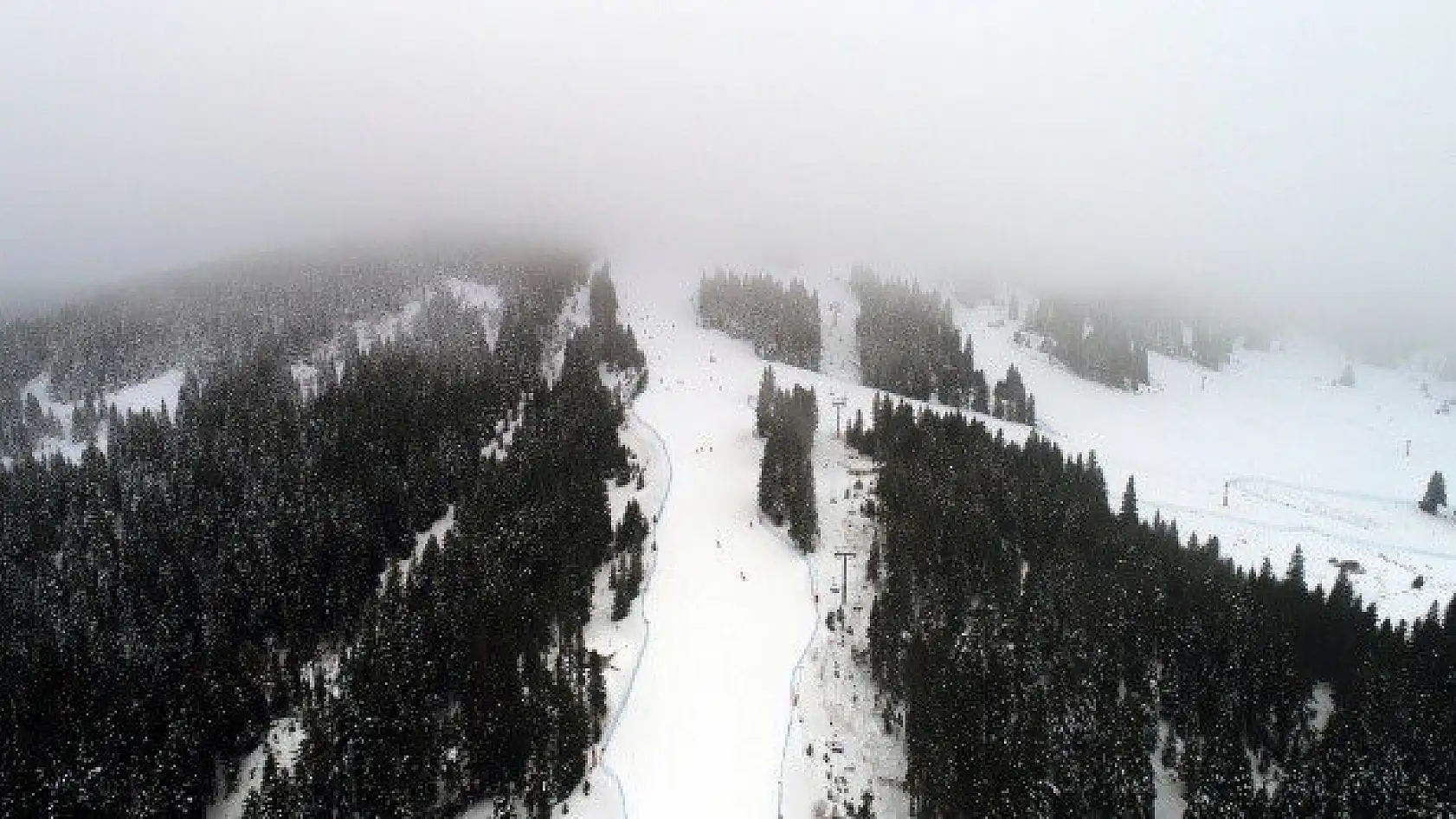 Anadolu'nun &quotyüce dağı&quotnda kayak keyfi