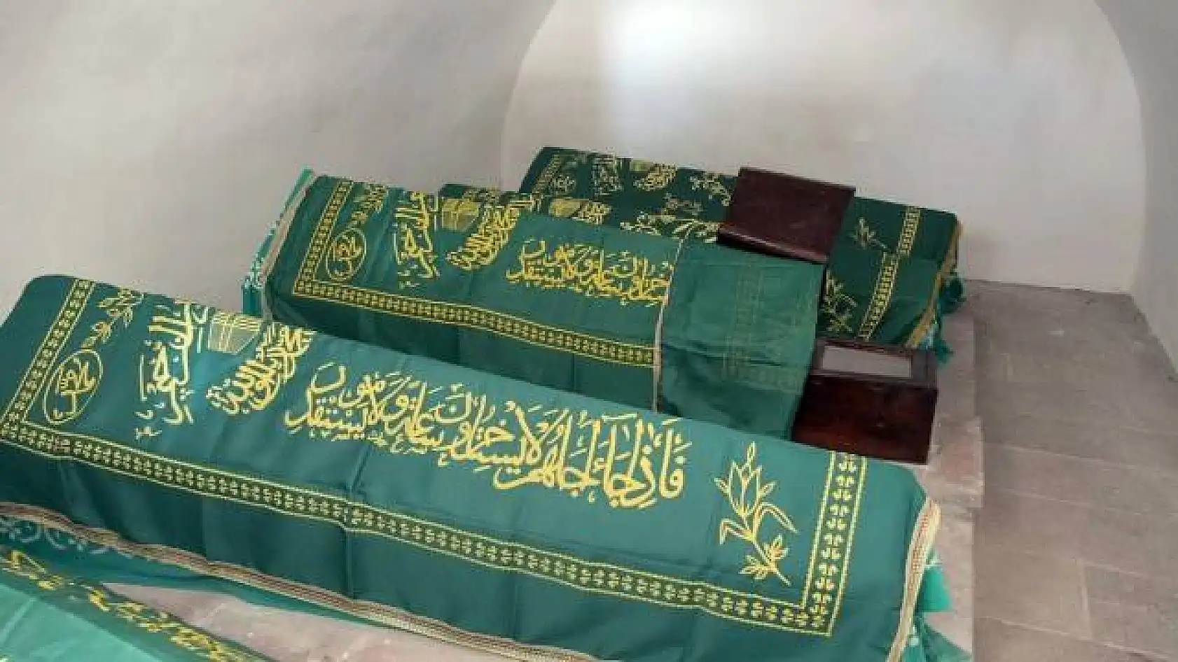 9 asırdır çürümeyen beden