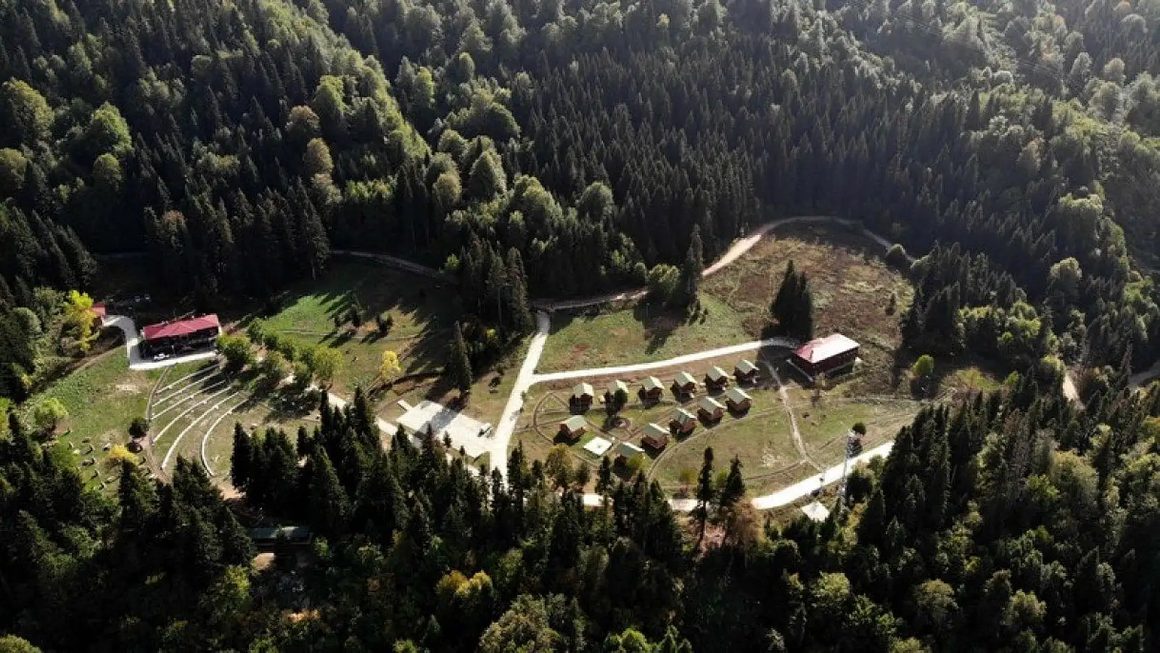Kastamonu'daki Kızılcasu, doğa tatili isteyenlerden ilgi gördü