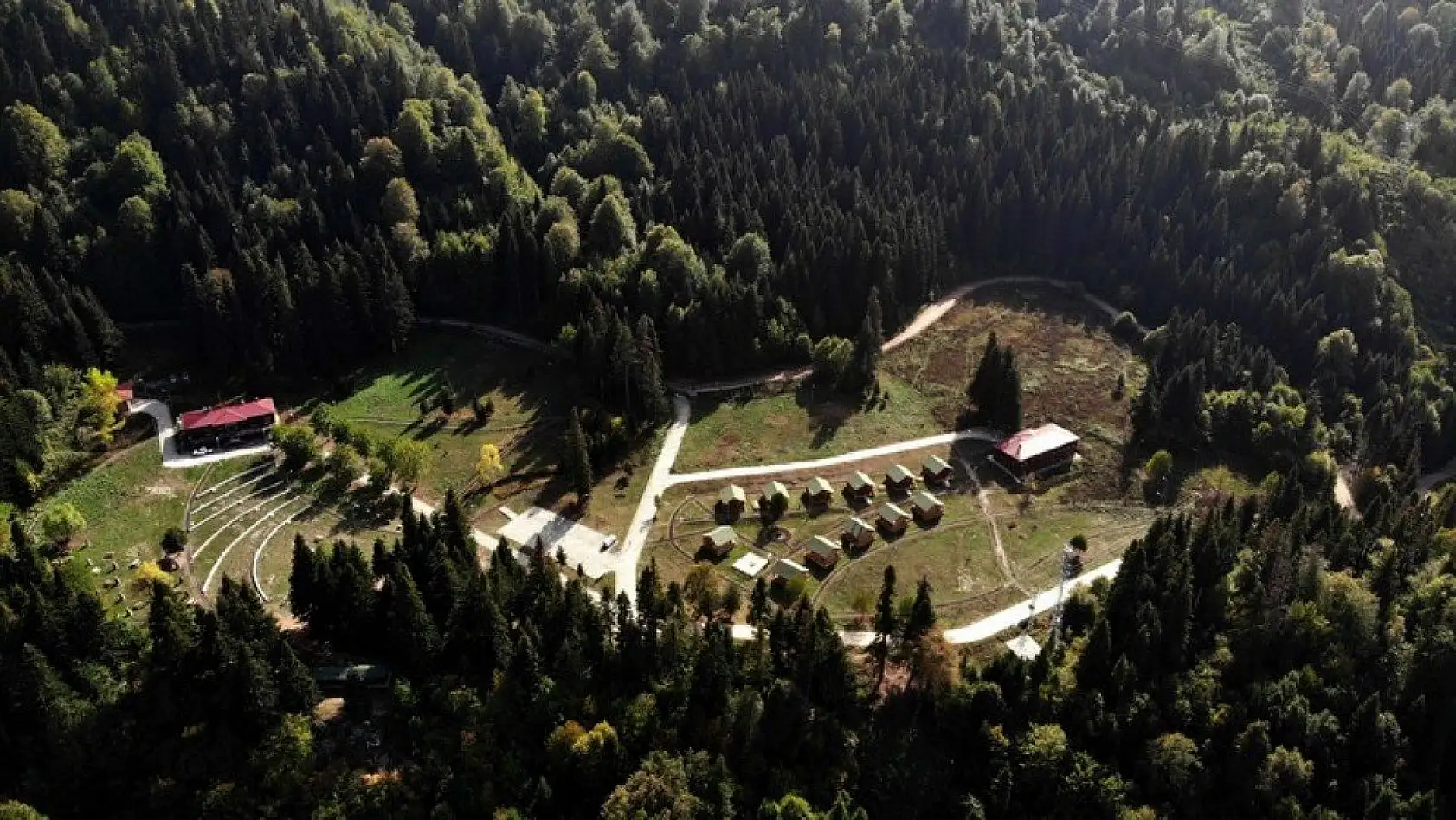 Kastamonu'daki Kızılcasu, doğa tatili isteyenlerden ilgi gördü