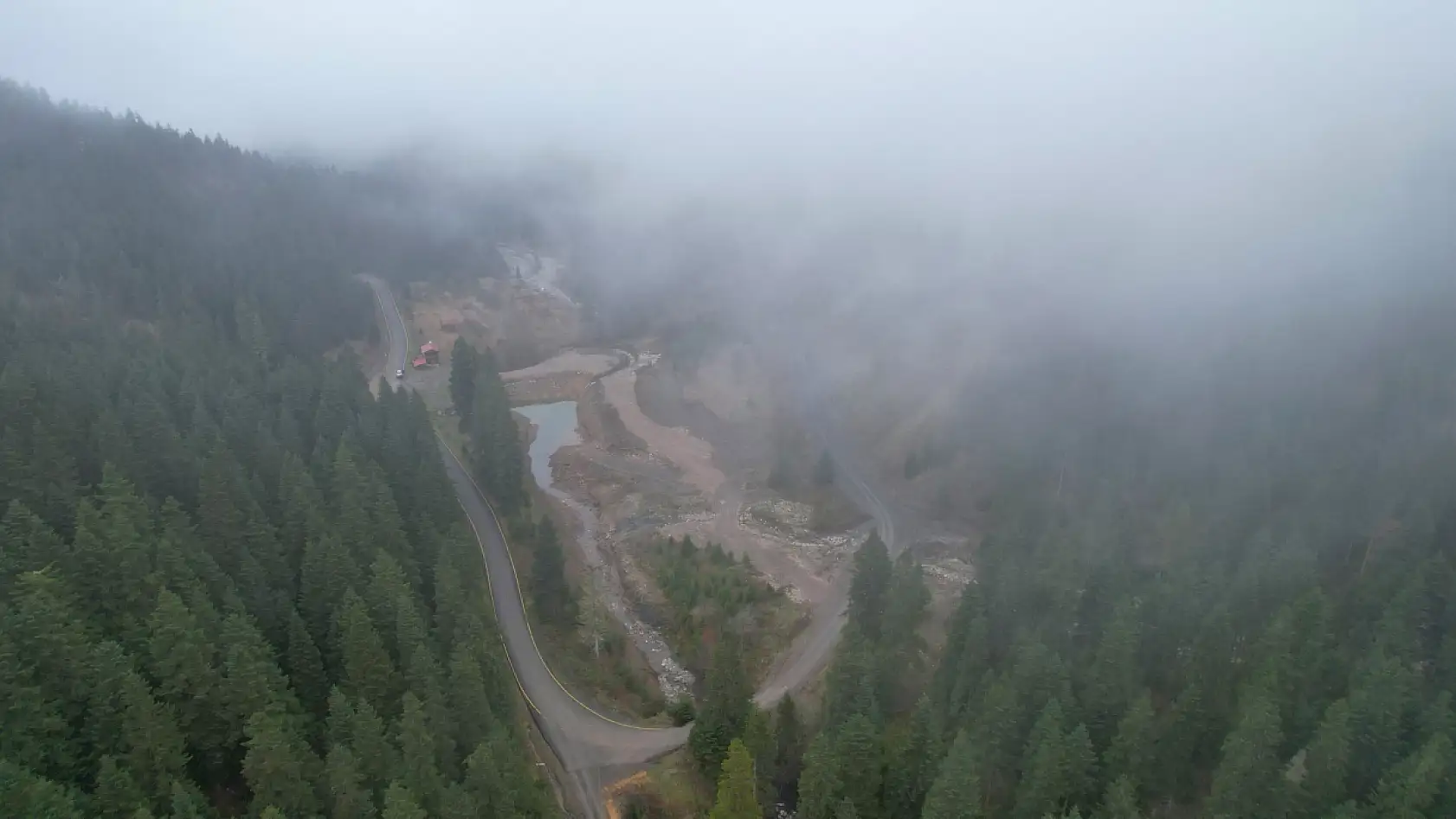 Sisle bütünleşen manzara