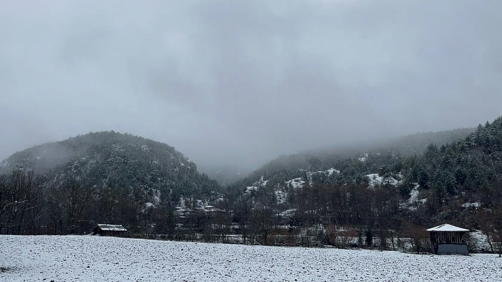 Mart ayı karı! Yüksek kesimlerde görsel şölen