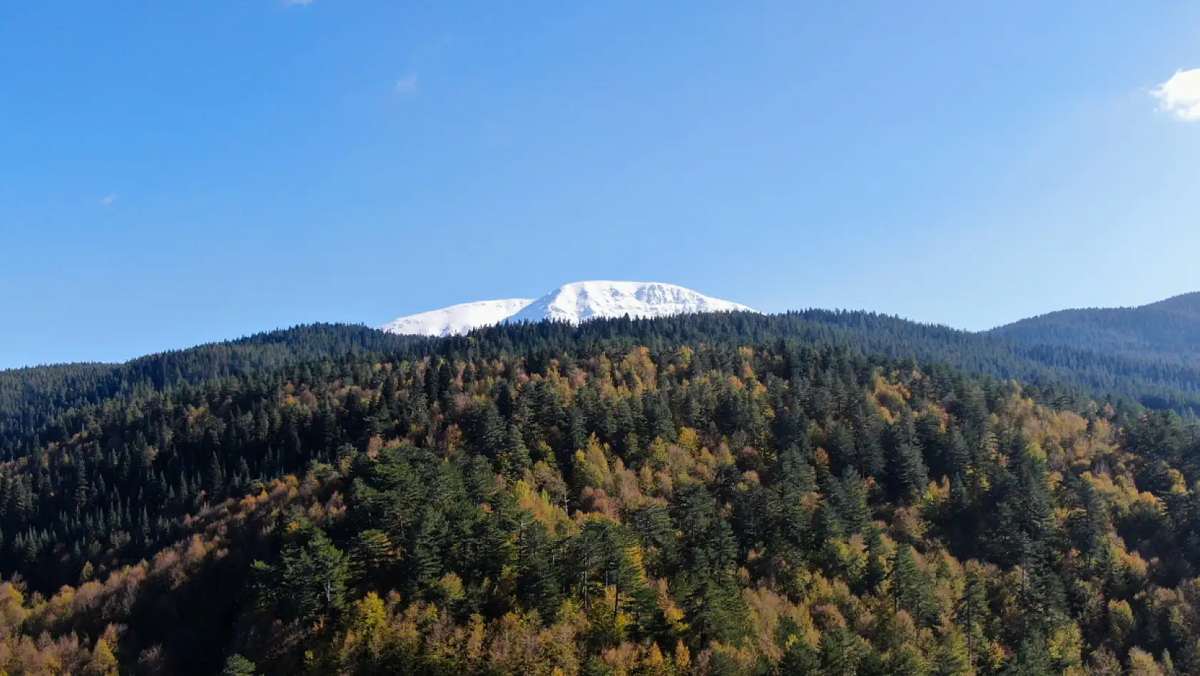 Sonbahar ve kar buluştu