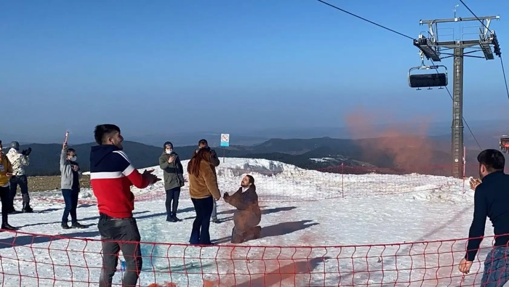 Genç adamdan Ilgaz'ın zirvesinde sürpriz evlilik teklifi