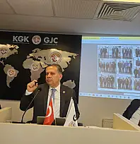 KGK'da yerel medya zirvesi: 'Meslek Birliği Yasası kaçınılmaz'