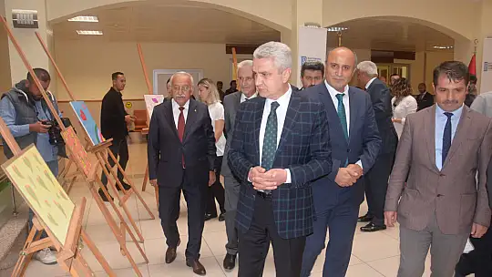 Yükümlülerden ebru ve resim sergisi