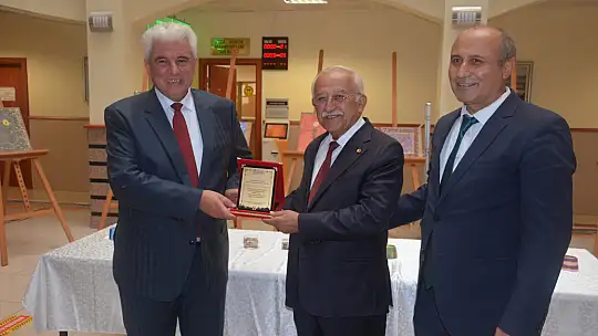 Yükümlülerden ebru ve resim sergisi