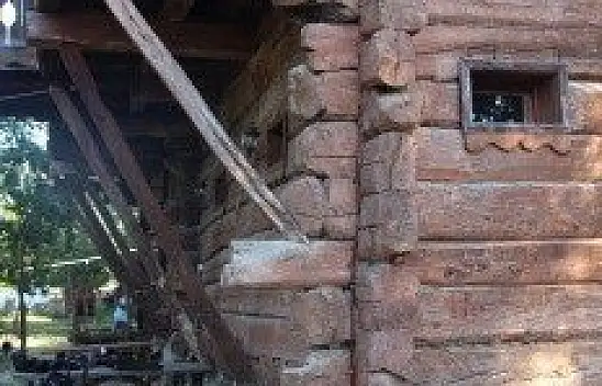 "Çivisiz konak" 160 yıldır ayakta