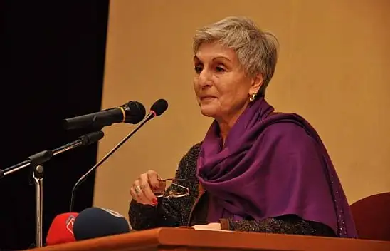 Mehmet Akif Ersoy'un torunu Selma Argon