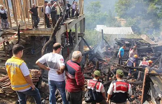 14 yaşındaki çocuk çıkan yangında öldü