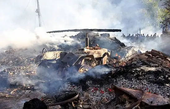 Yangın bir köyü yok etti