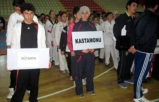 Yozgat Taekwondo Şampiyonası-06-07 Nisan 2013