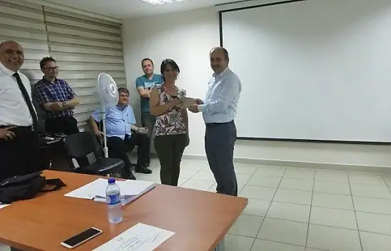 Genç girişimciler iş kurmak için ilk adımı attı