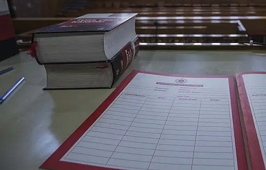 'Montrö' bildirisine imza atan 10 emekli amirale gözaltı kararı