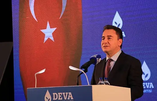 Babacan, partisinin Kastamonu İl Kongresi'ne katıldı