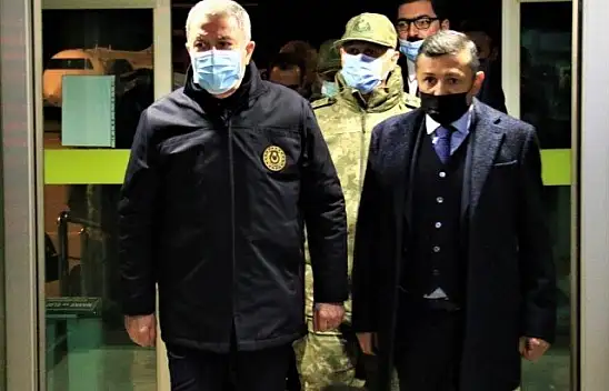 Bakan Akar'dan helikopter kazasına ilişkin açıklama