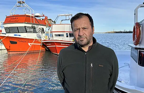 Balıkçı tekneleri mahsur kaldı