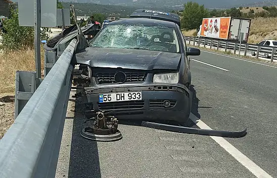 Bariyerlere çarptı! 1 yaralı